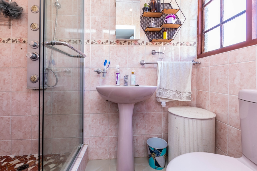 3 Bedroom Property for Sale in Summerpride Eastern Cape